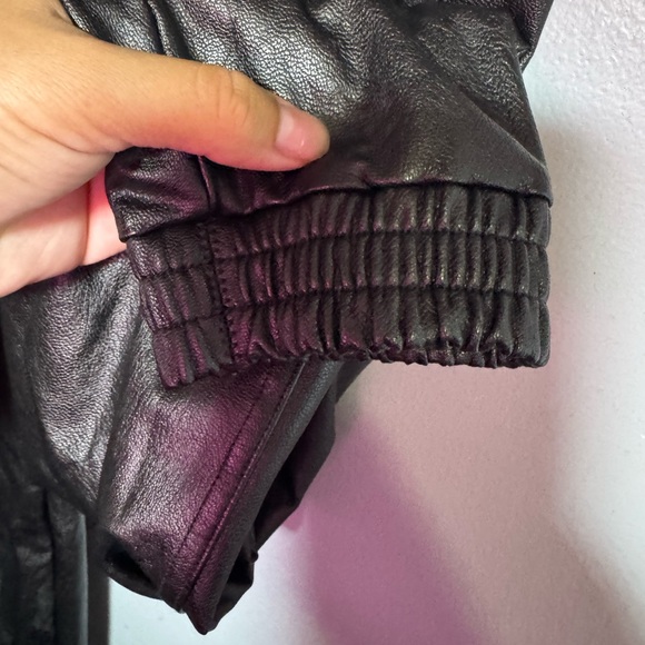 SPANX Faux Leather Jogger Pants Black Pull On Elastic Waist Size S - Picture 3 of 8
